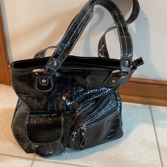 Purse - Picture 2 of 3